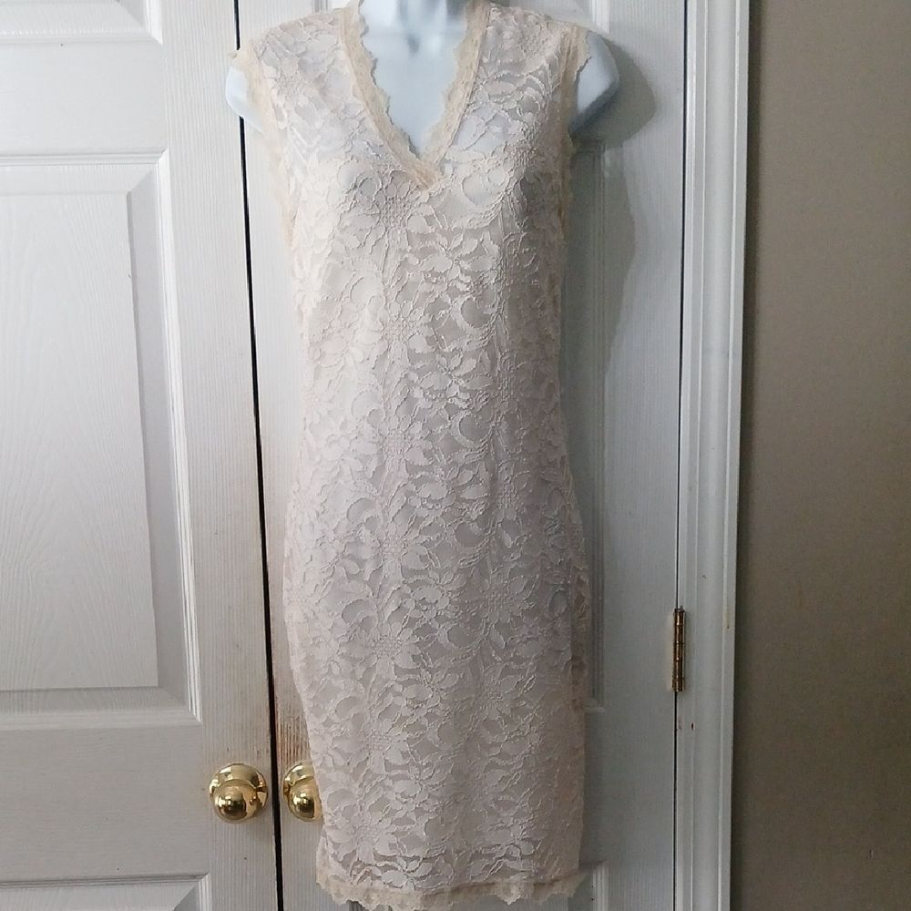The Vintage Shop Lace Midi Dress in White and Cream Sz L NWOT